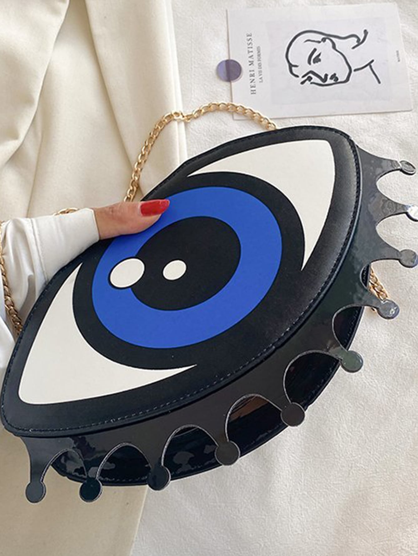 Eye Design Chain Bag