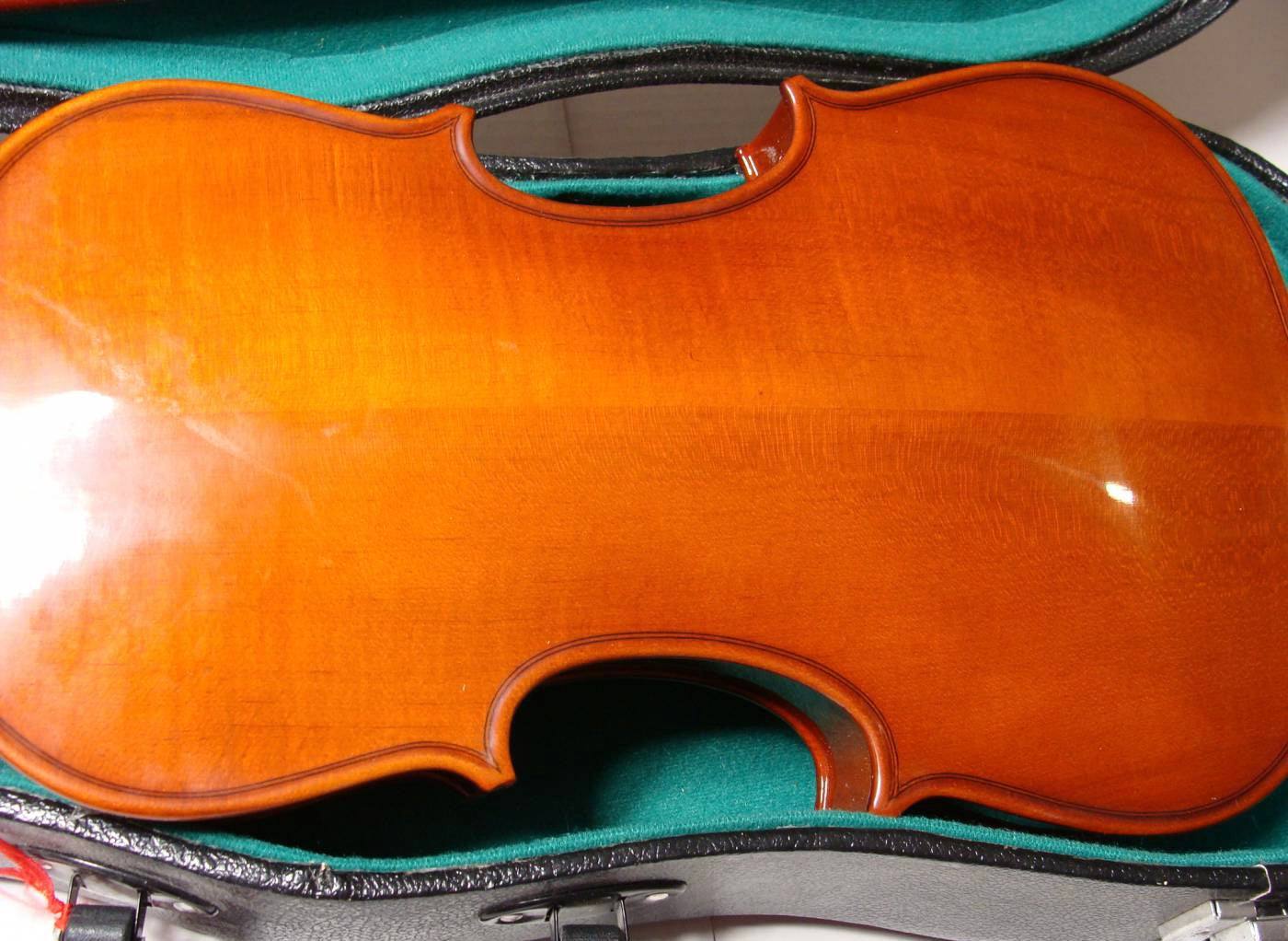CORELLI 4/4 Violin with case and bow