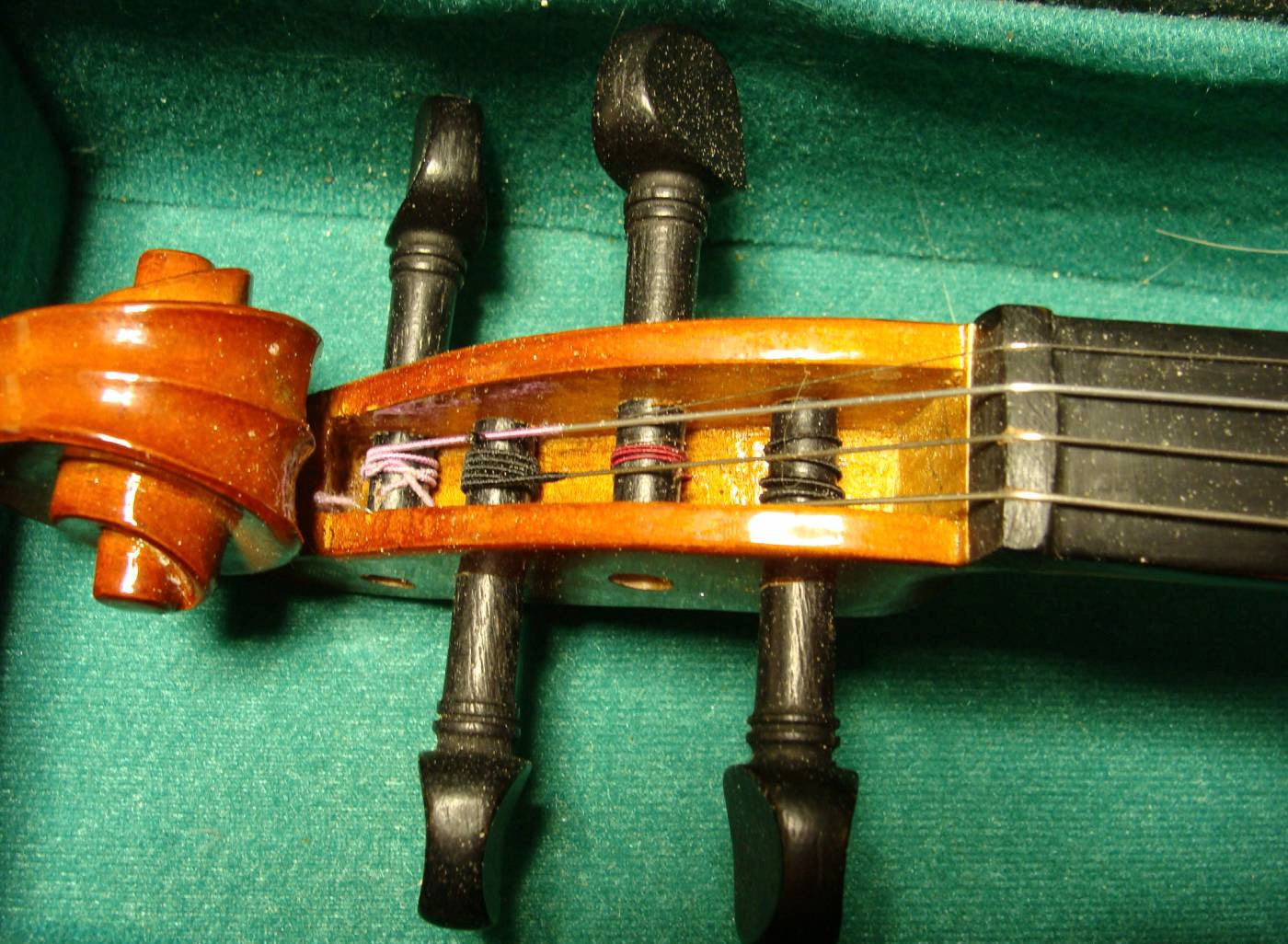 CORELLI 4/4 Violin with case and bow