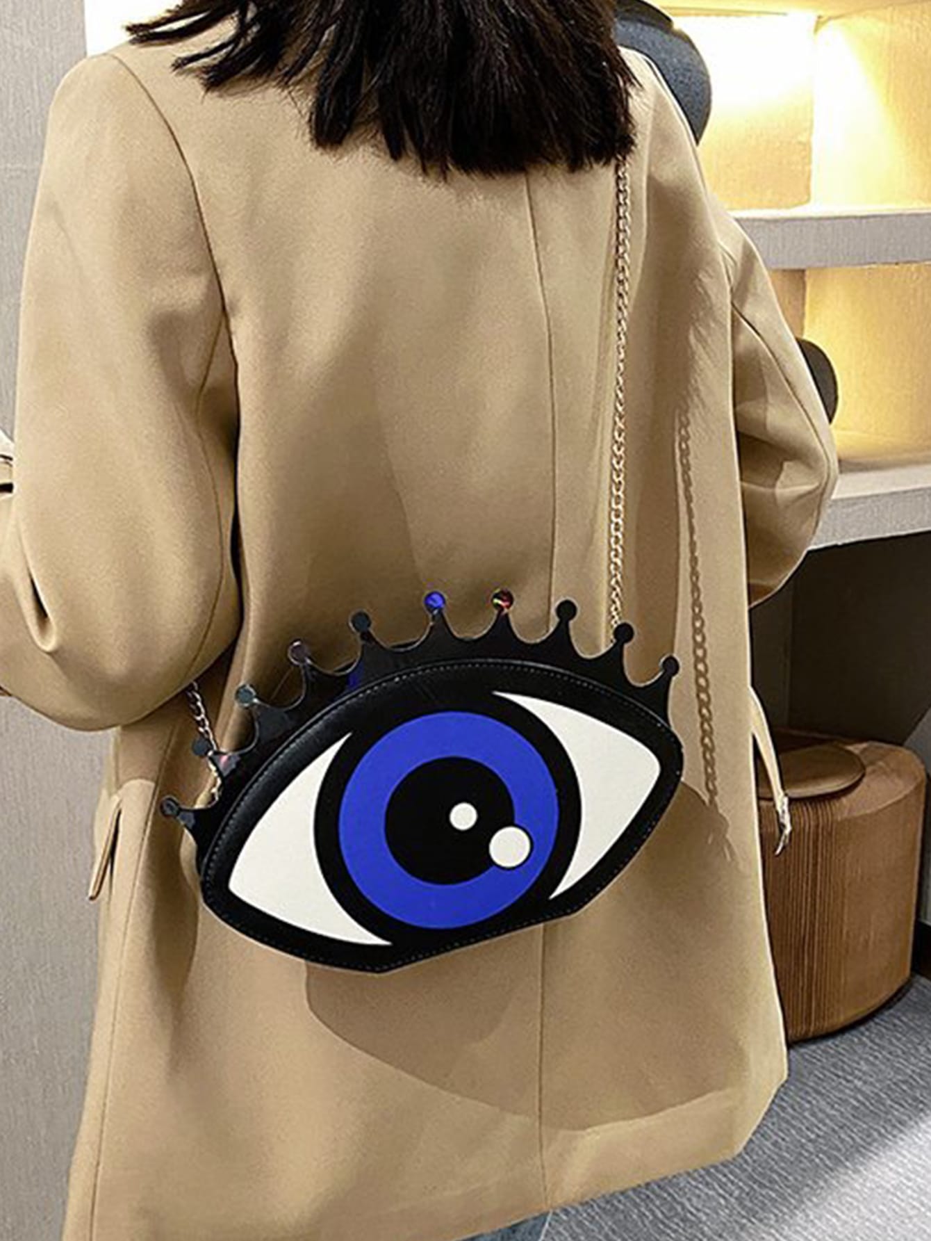 Eye Design Chain Bag